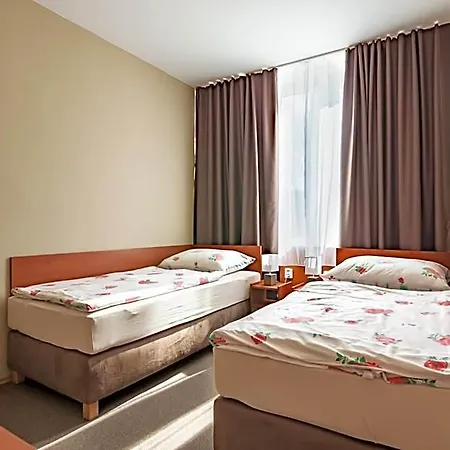 Alfa Hotel 3*